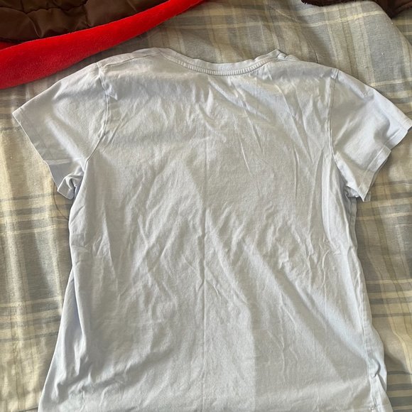 Women's Levi's Shirt Size XXL Light Blue Short Sleeve Tee - Picture 2 of 4